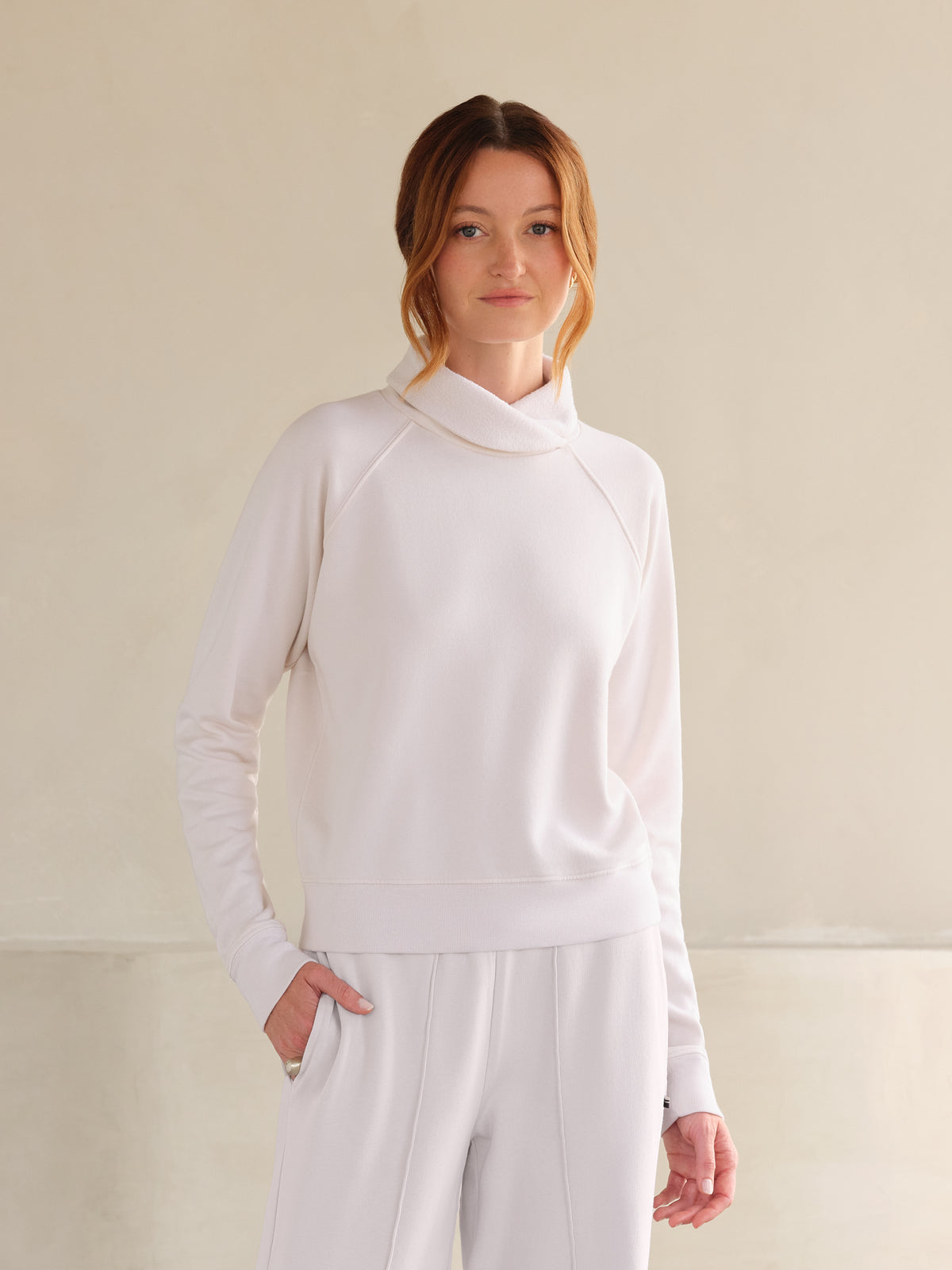 Arum Lily Raglan | Creme
