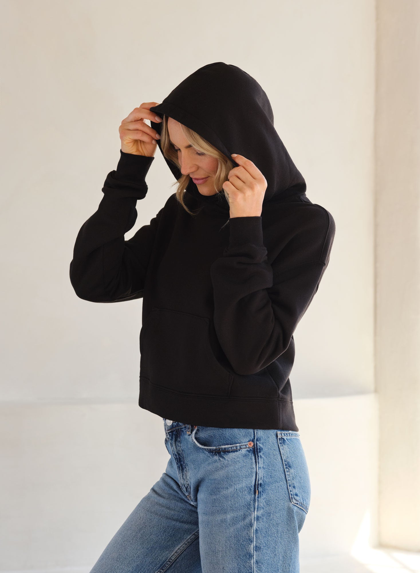 Belle Hoodie (Limited) | Black