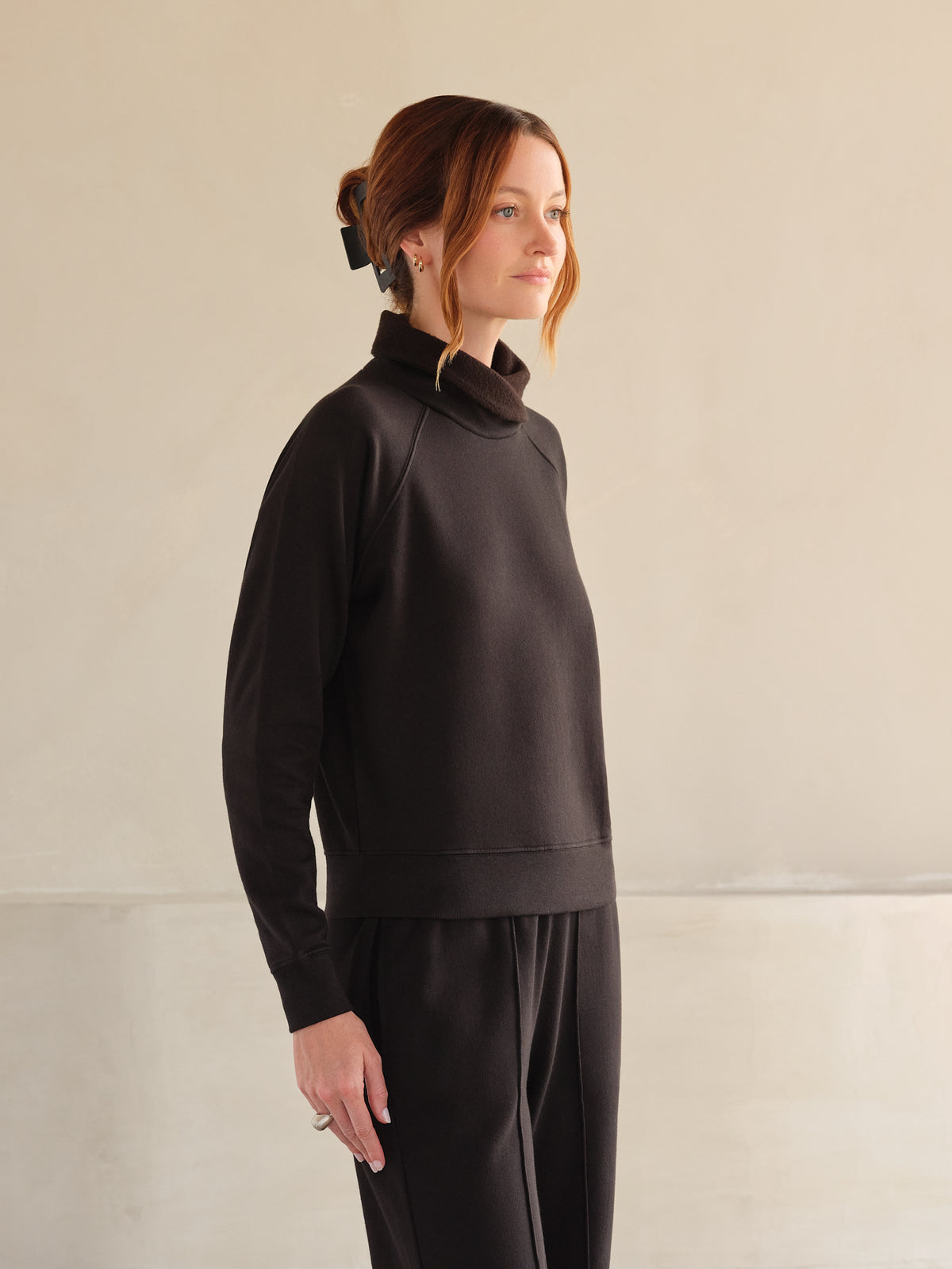 Arum Lily Raglan | Black