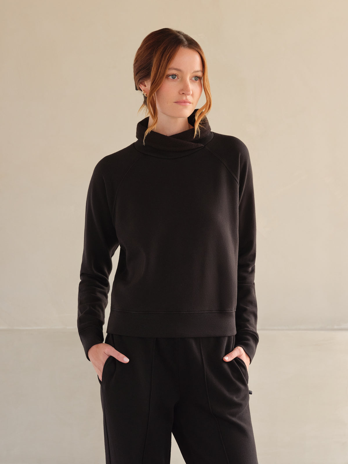Arum Lily Raglan | Black