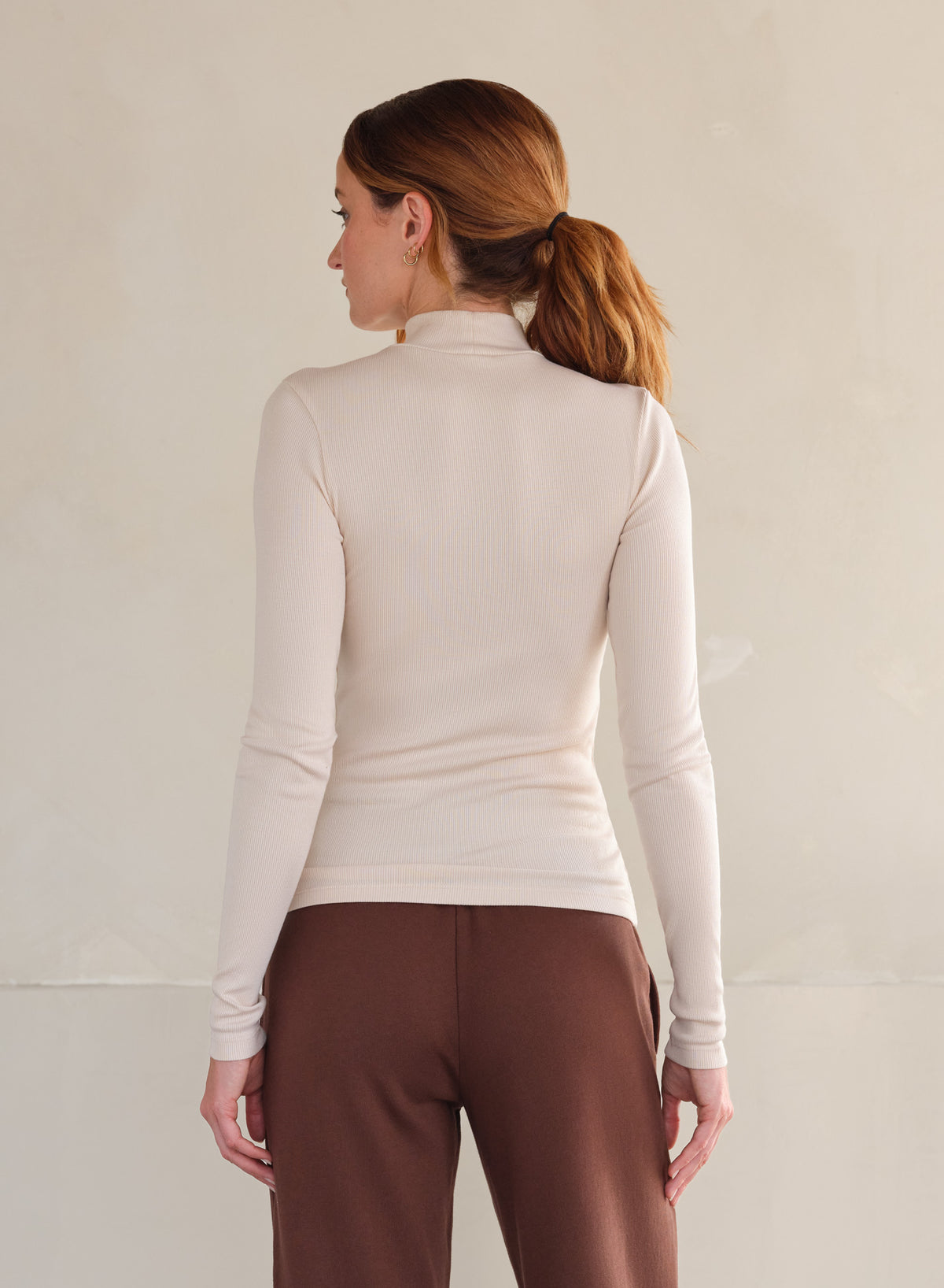 MiniRib Mockneck Tee | Almond