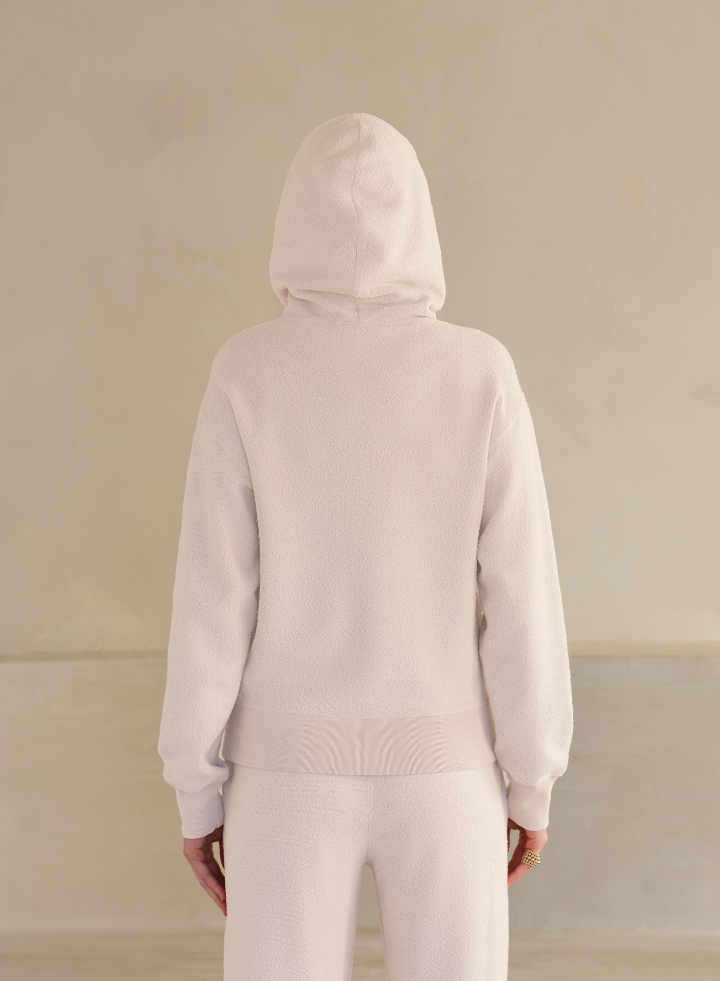 MiniLux Brushed Pocket Hoodie | Creme