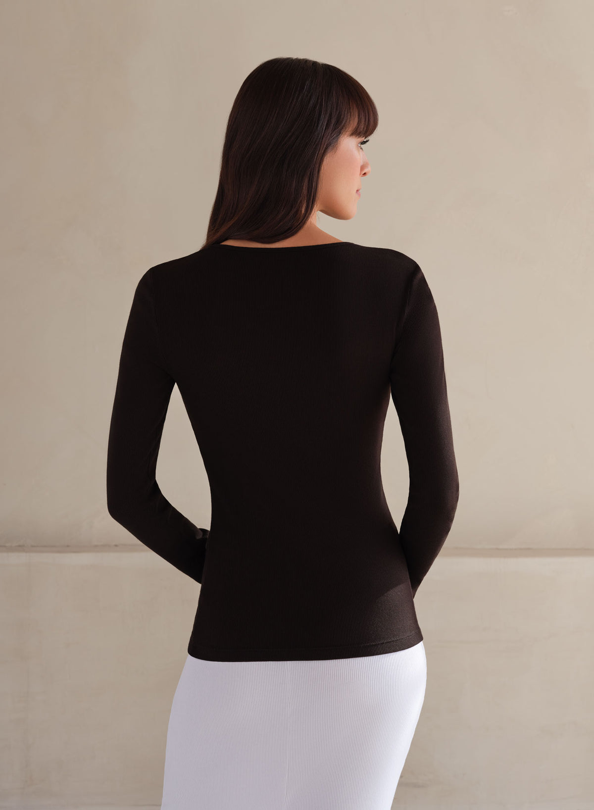 MiniRib V-Neck Long Sleeve Tee | Black